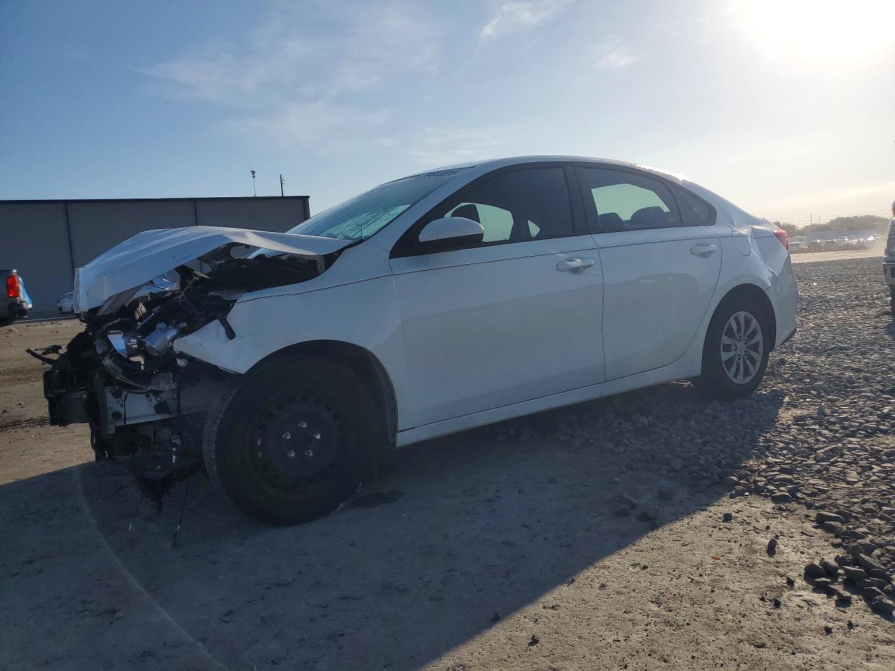 2021 KIA FORTE FE, LXS