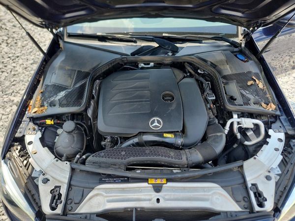 2019 MERCEDES-BENZ C C300