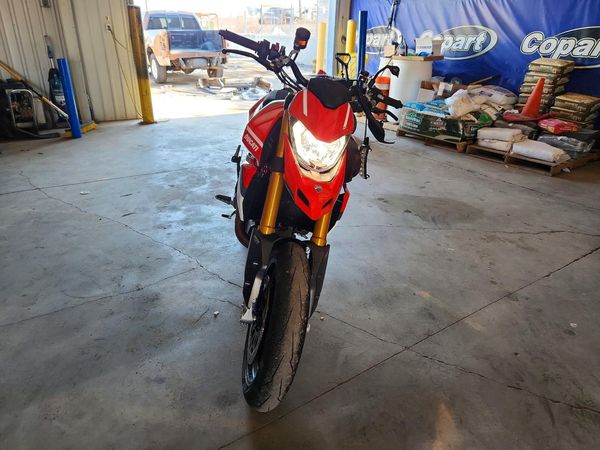 2025 DUCATI HYPERMOTARD