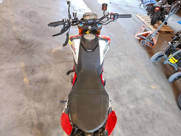 2025 DUCATI HYPERMOTARD
