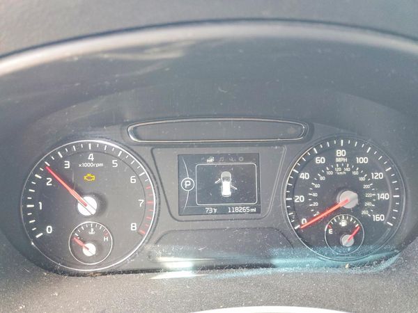 2017 KIA SORENTO L, LX