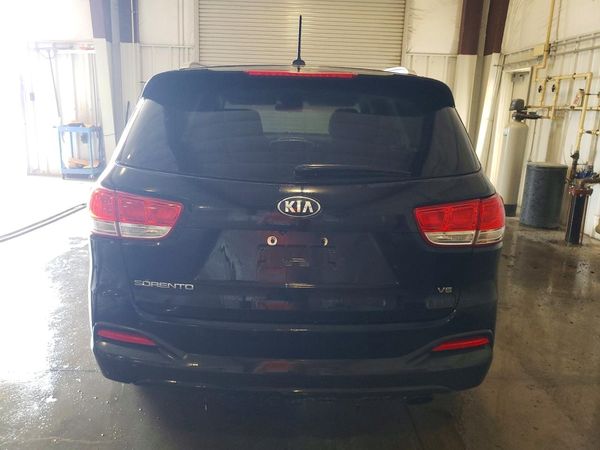 2017 KIA SORENTO L, LX