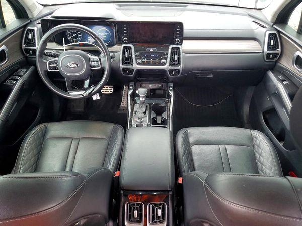 2021 KIA SORENTO SX, SXP
