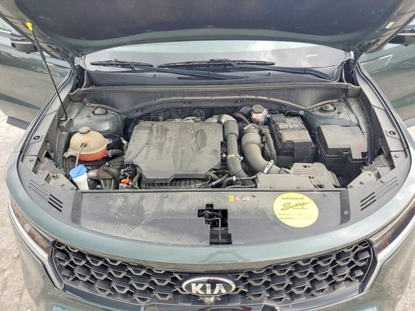 2021 KIA SORENTO SX, SXP