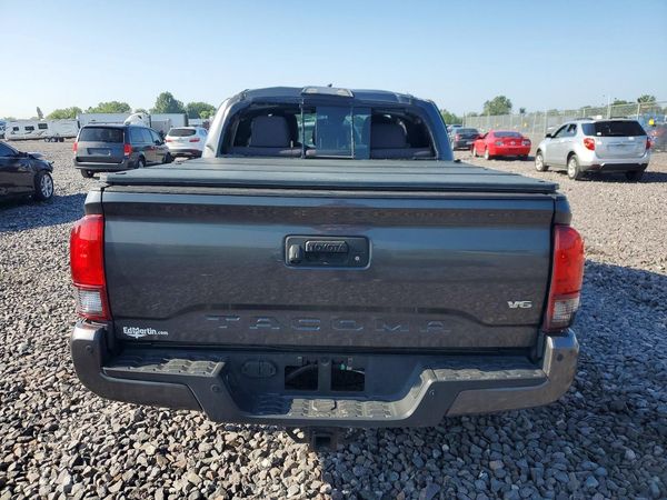 2019 TOYOTA TACOMA SR5
