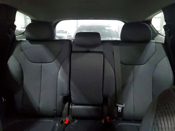 2021 HYUNDAI SANTA FE SEL w/ Convenience Pkg