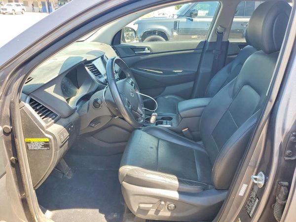 2016 HYUNDAI TUCSON