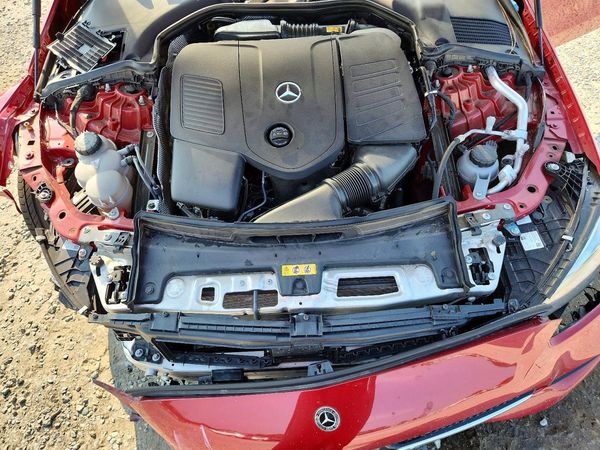 2024 MERCEDES-BENZ C C300