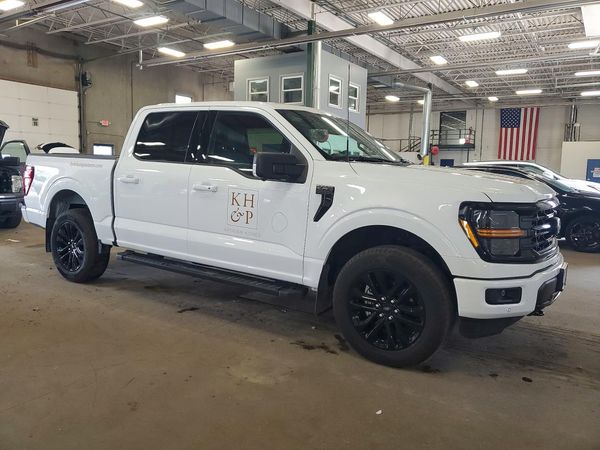 2025 FORD F150 XLT