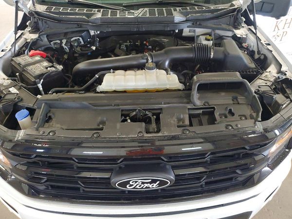 2025 FORD F150 XLT