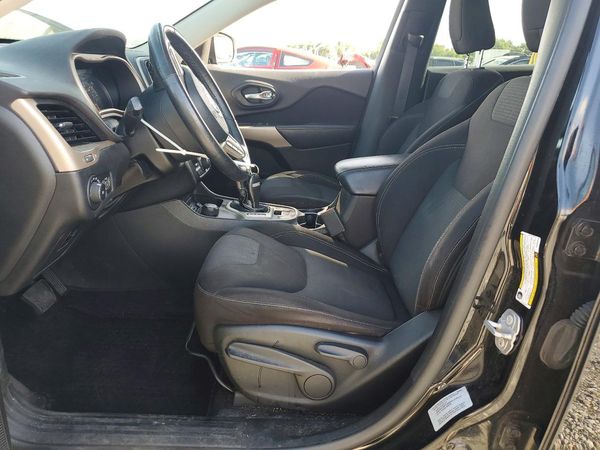 2017 JEEP CHEROKEE LATITUDE 4X4