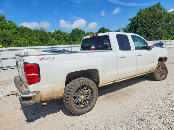 2017 CHEVROLET SILVERADO LT — PSRA