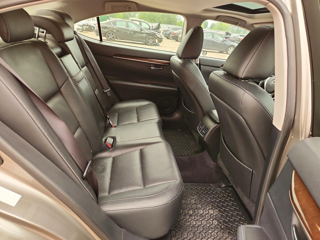 2015 LEXUS ES 350