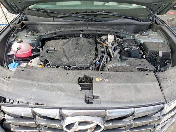 2023 HYUNDAI TUCSON — Engine bay