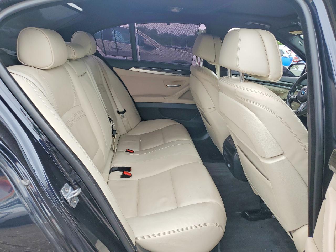 2014 BMW 550
