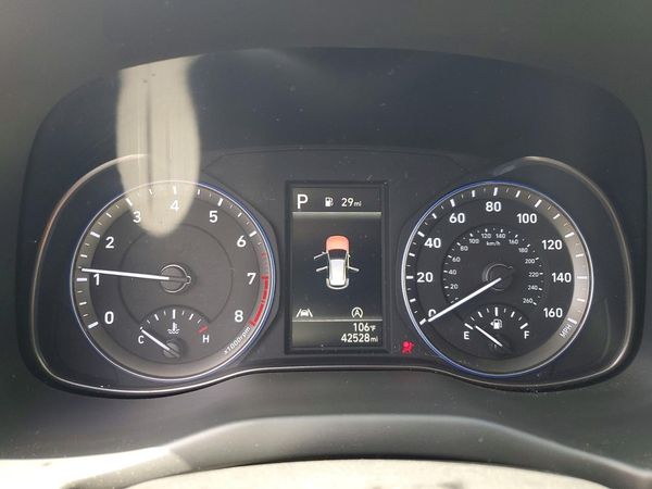 2022 HYUNDAI KONA
