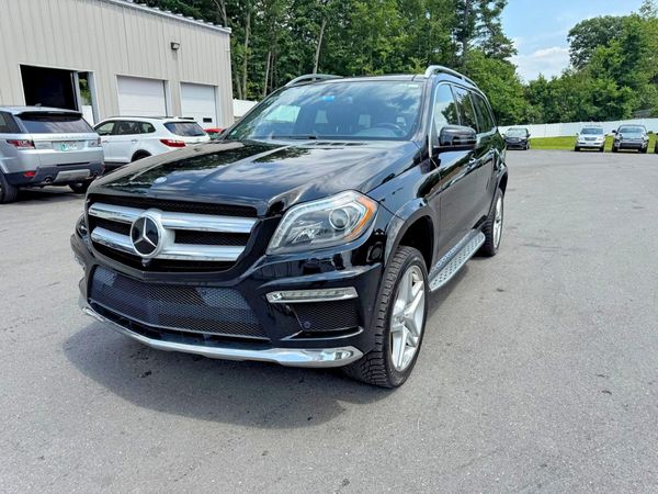 2015 MERCEDES-BENZ GL GL550 4MATIC