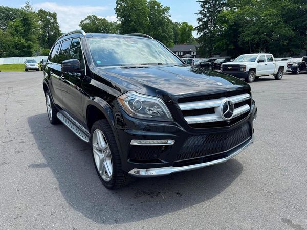 2015 MERCEDES-BENZ GL GL550 4MATIC