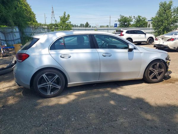 2019 MERCEDES-BENZ A