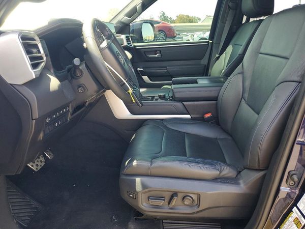 2025 TOYOTA TUNDRA