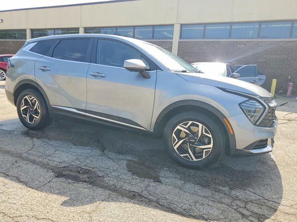 2024 KIA SPORTAGE LX