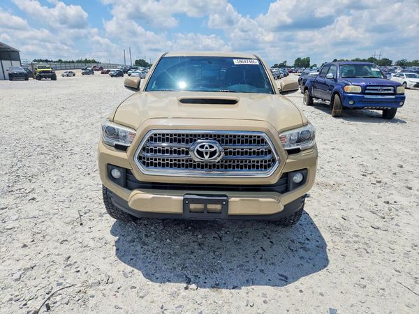 2017 TOYOTA TACOMA