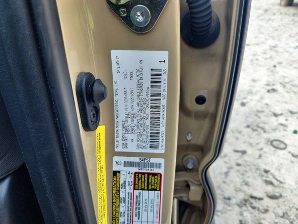 2017 TOYOTA TACOMA
