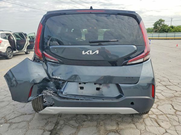 2025 KIA SOUL LX, S