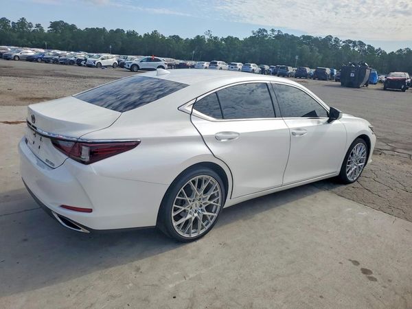 2019 LEXUS ES 350