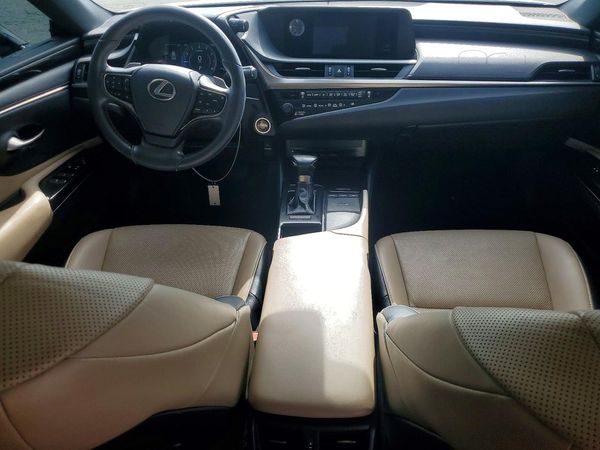 2019 LEXUS ES 350