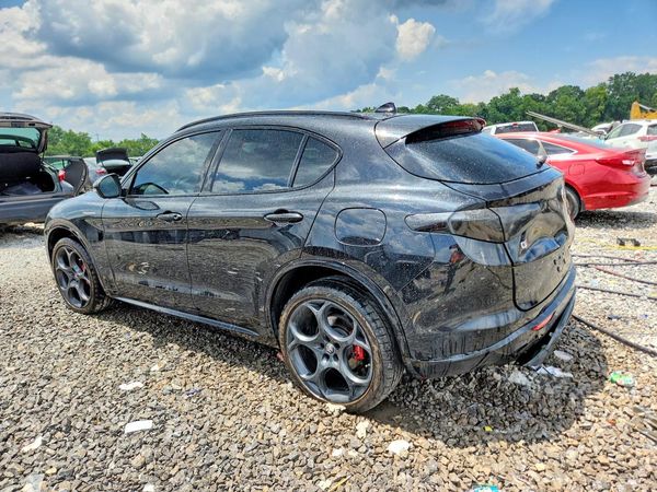 2024 ALFA ROMEO STELVIO TI AWD