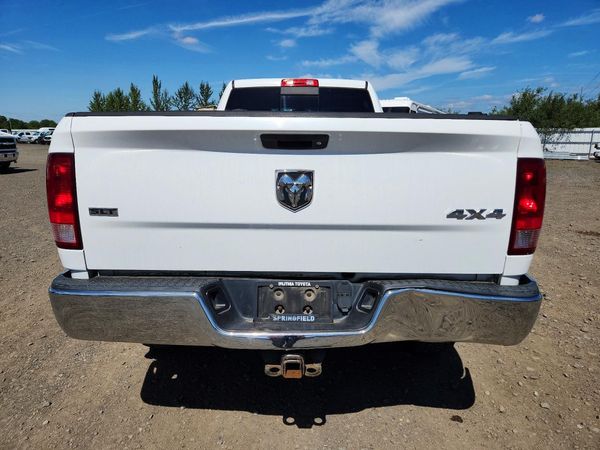 2014 RAM 3500 SLT CREW CAB 4X4