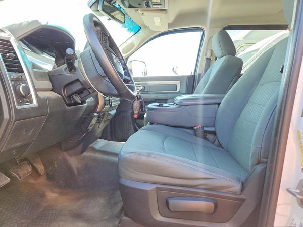 2014 RAM 3500 SLT CREW CAB 4X4