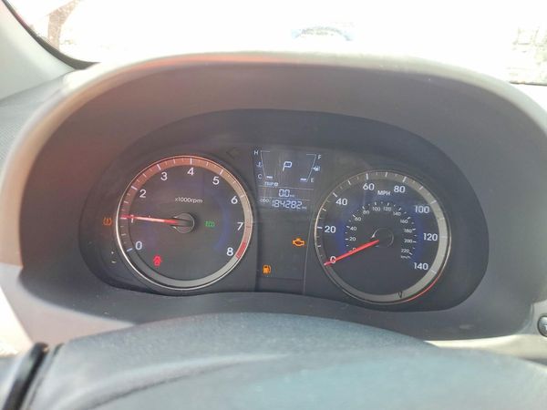 2014 HYUNDAI ACCENT