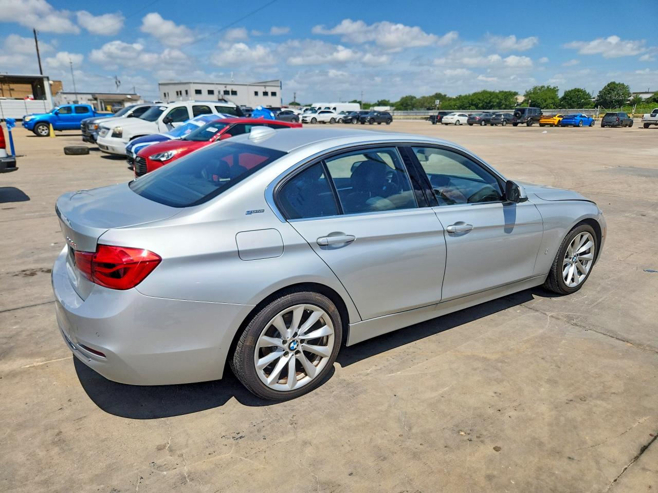 2017 BMW 330E