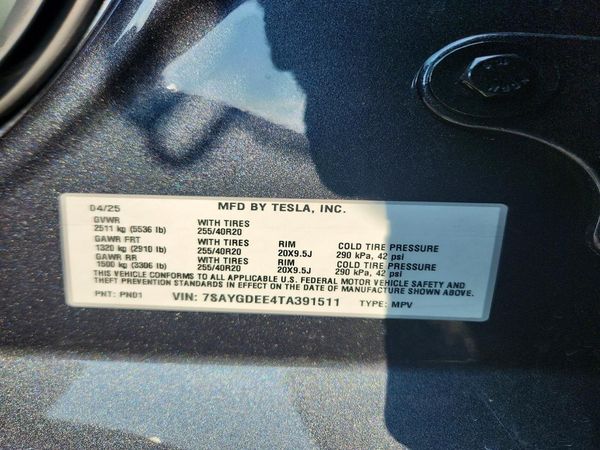 2026 TESLA MODEL Y