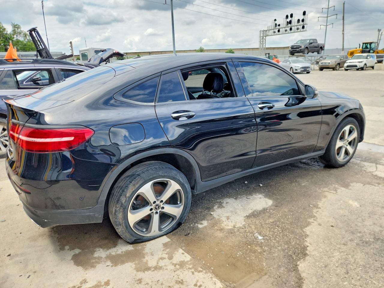 2019 MERCEDES-BENZ GLC COUPE GLC300-4M