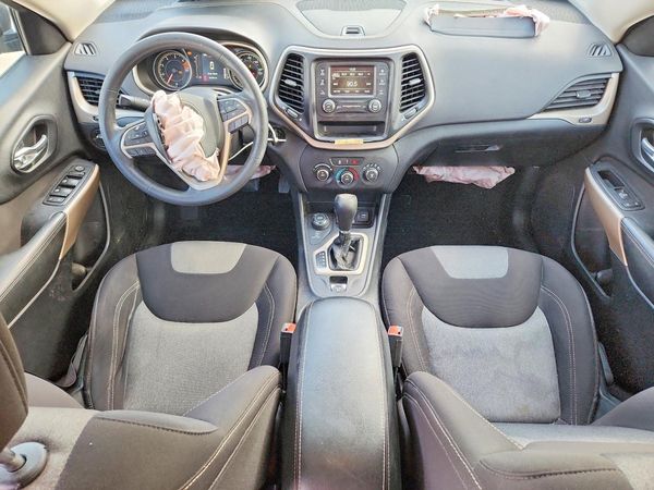 2017 JEEP CHEROKEE SPORT 4X4