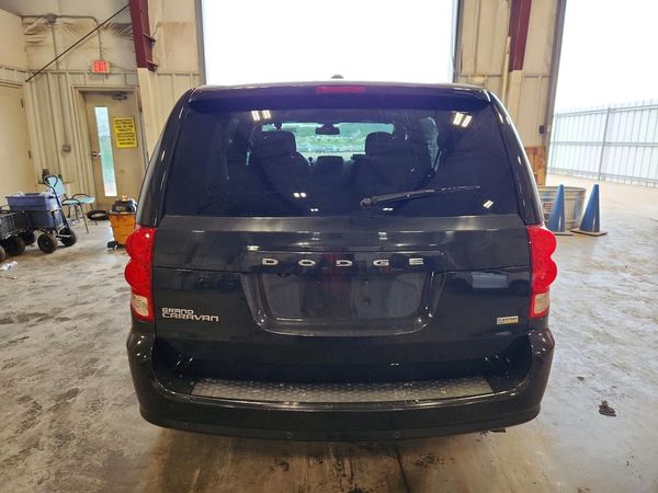 2019 DODGE GRAND CARAVAN SE