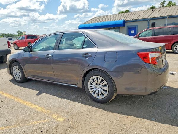 2013 TOYOTA CAMRY