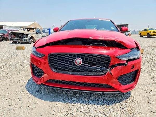 2020 JAGUAR XE R-Dynamic S