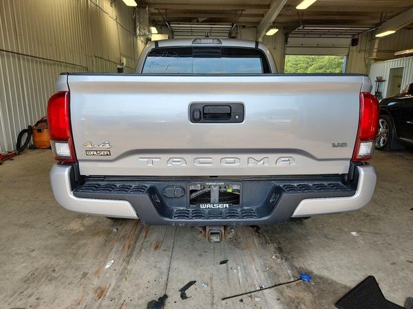 2020 TOYOTA TACOMA SR5