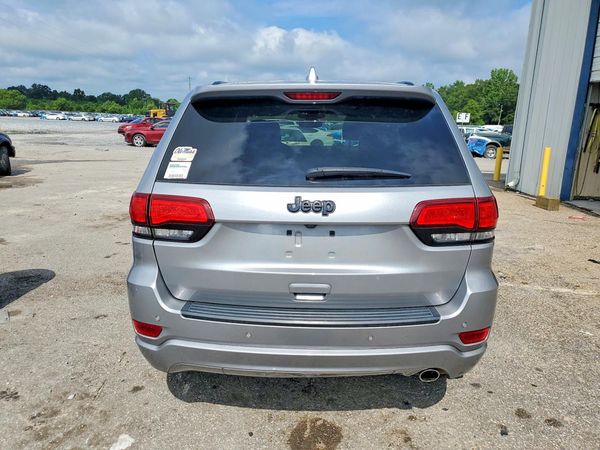2020 JEEP GRAND CHEROKEE LAREDO 4X2