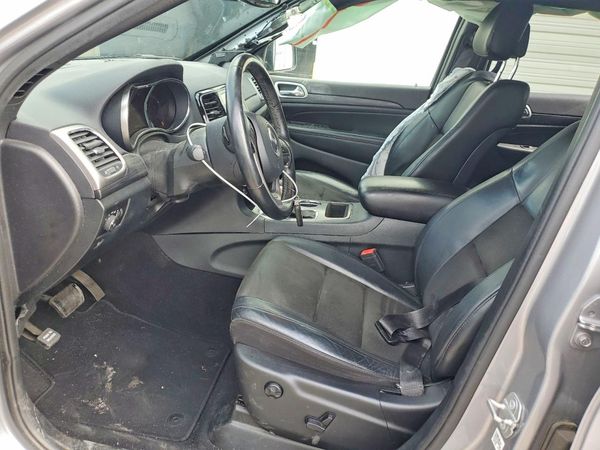 2020 JEEP GRAND CHEROKEE LAREDO 4X2
