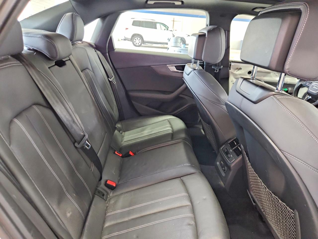 2021 AUDI A4 quattro Premium Plus