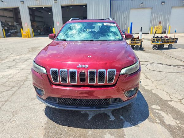 2019 JEEP CHEROKEE LATITUDE PLUS 4X4
