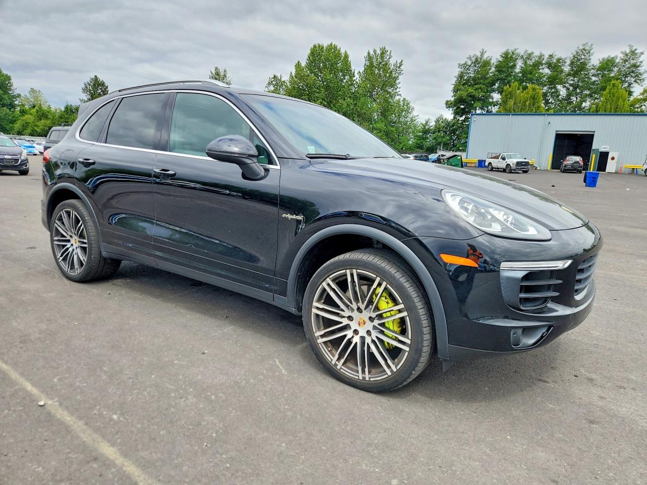 2016 PORSCHE CAYENNE E-Hybrid
