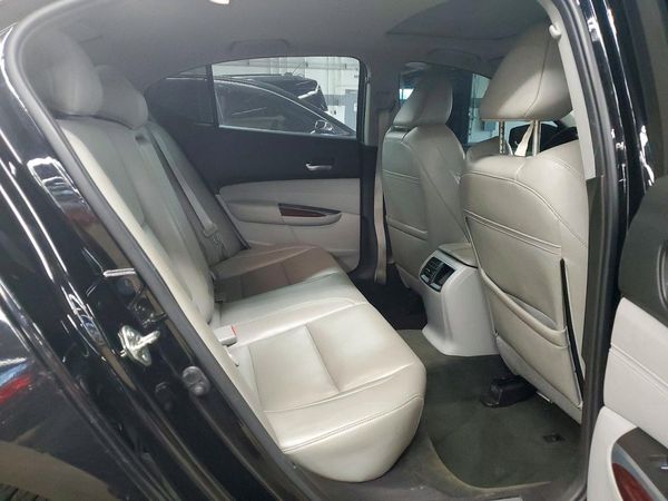 2016 ACURA TLX Base