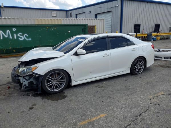 2012 TOYOTA CAMRY