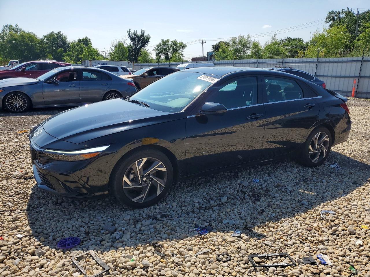 2025 HYUNDAI ELANTRA